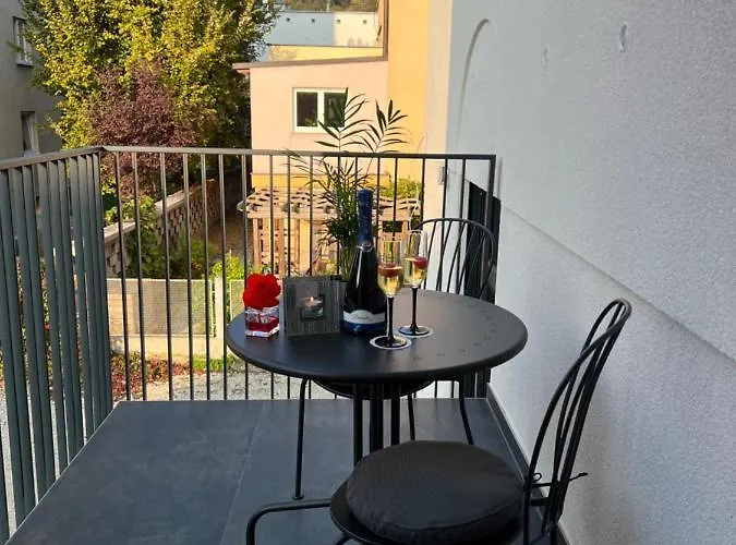 Riverside Appartamento *