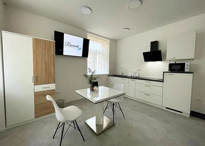 Riverside * ليوبليانا